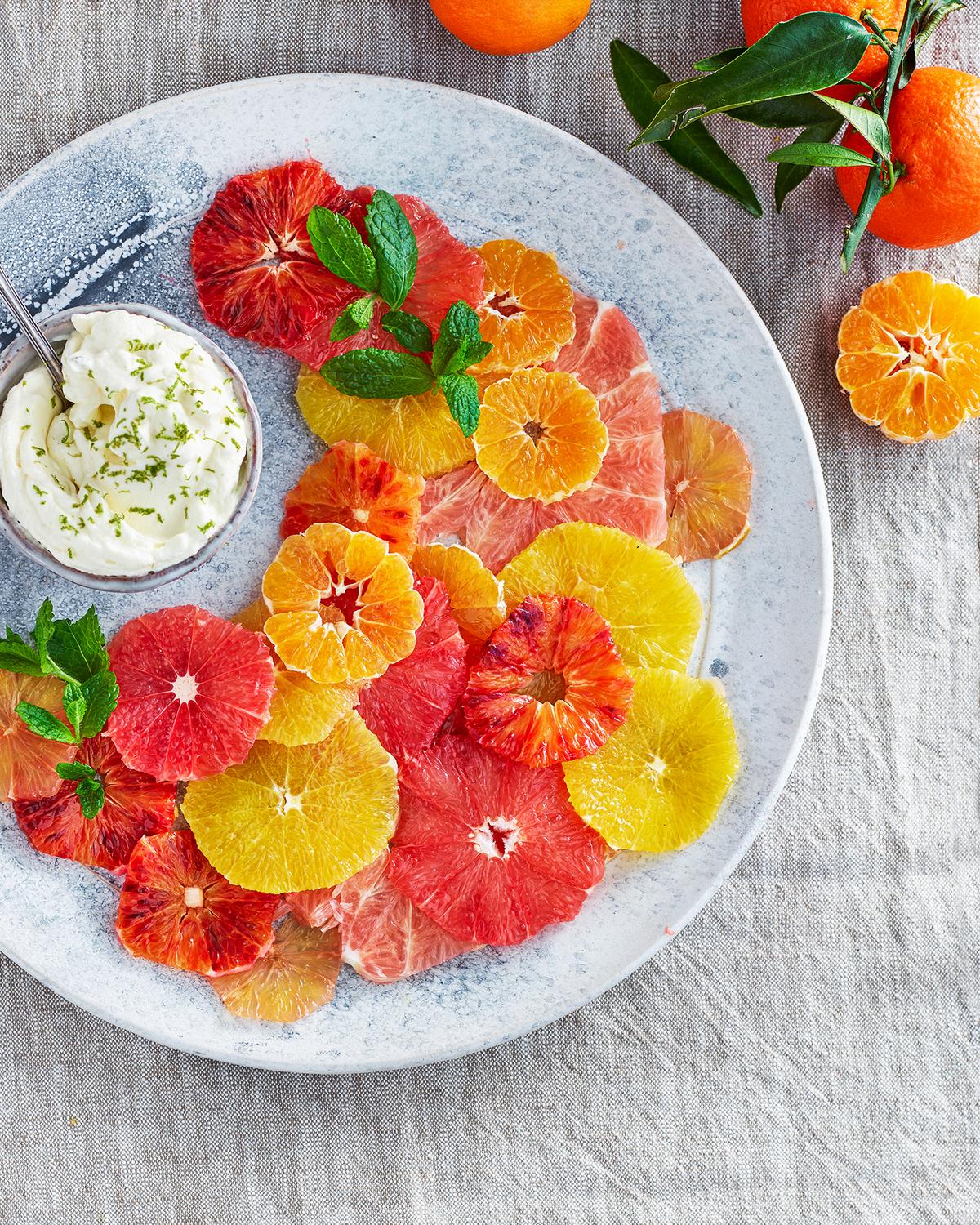 Citruscarpaccio och färskostkräm med smak av lime